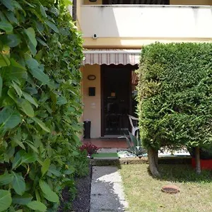 Apartment Cinzia's, Raffa